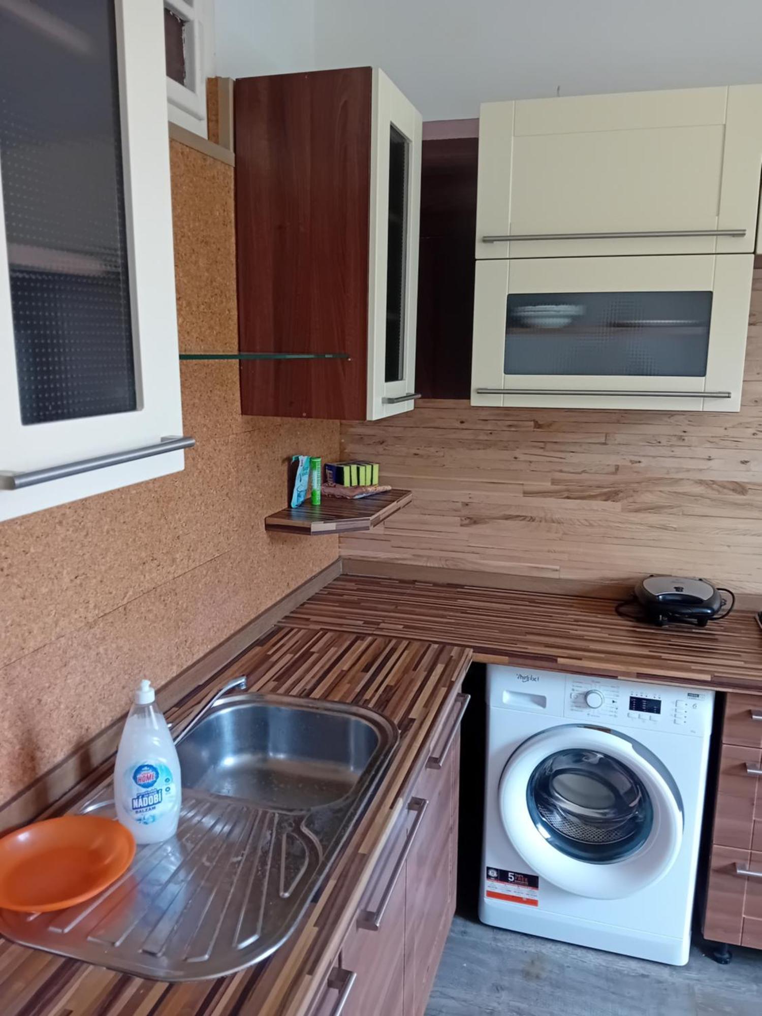 Holub Apartment In City Centrum Komarov Eksteriør bilde